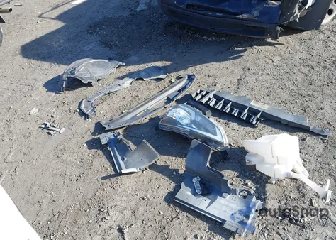 2016 Nissan Sentra S z USA, uszkodzony, nr VIN 3N1AB7AP5GY272579